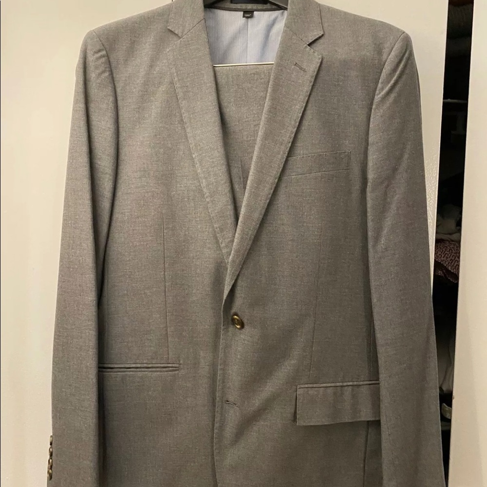 J.Crew Ludlow Gray Slim-fit suit in cotton 40L